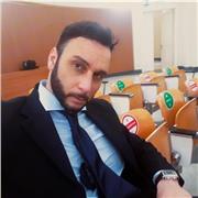 Laureato in Sociologia offre lezioni in tutte le materie. Napoli